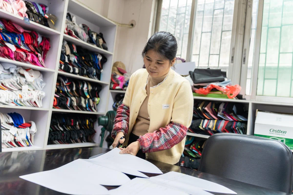 Baseball Cap Factory (5).JPG